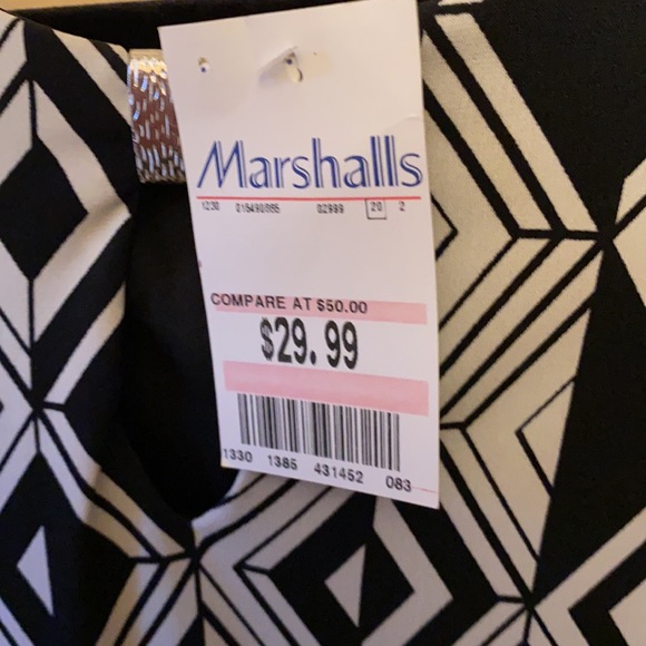 Kenar Dress Women size 6. Black and White design. Zipper back 3/4 sleeves - Picture 8 of 12